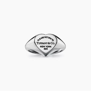 Tiffany & Co Return to Tiffany Heart Signet Ring size 7
